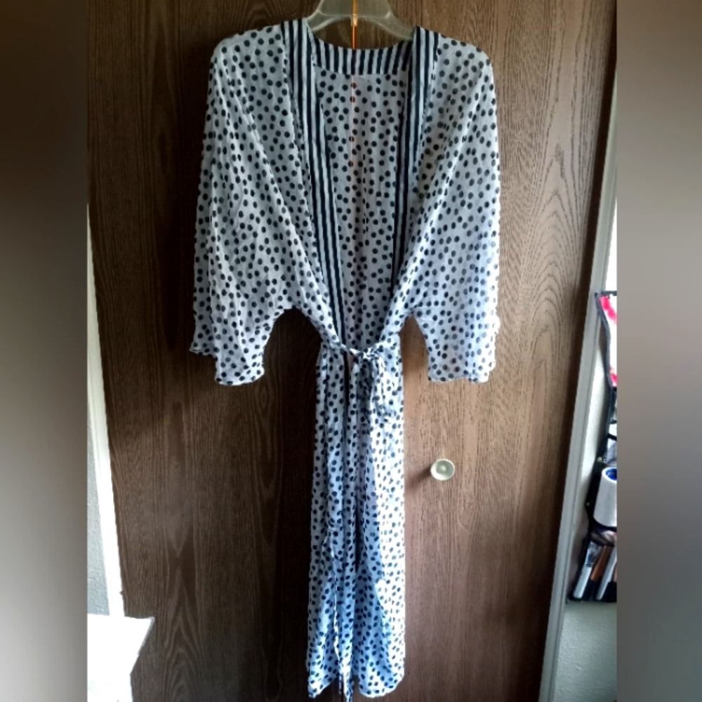 LADIES SHEER ROBE